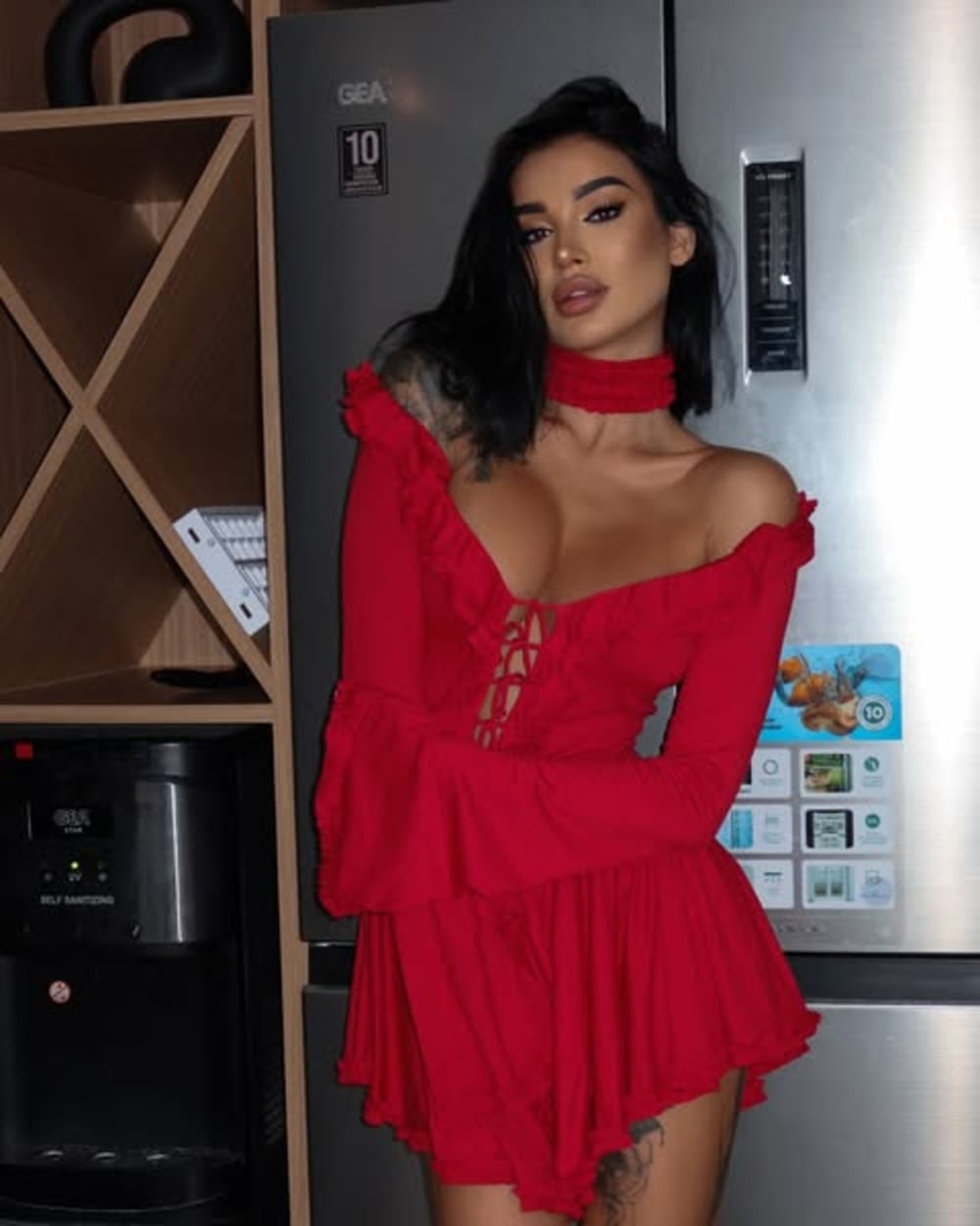 Alina Tonkikh nude 4