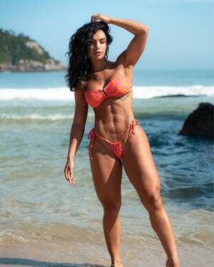 Aline Mineiro nude 3