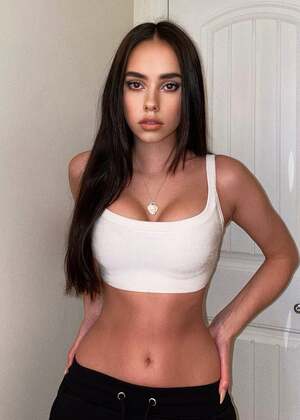 Alisa Niksic nude 7