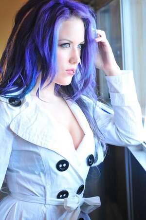 Alissa White-Gluz nude 12