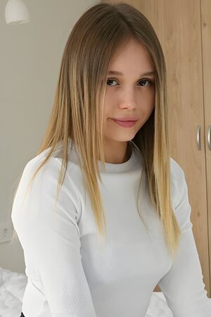 Allinika nude 7
