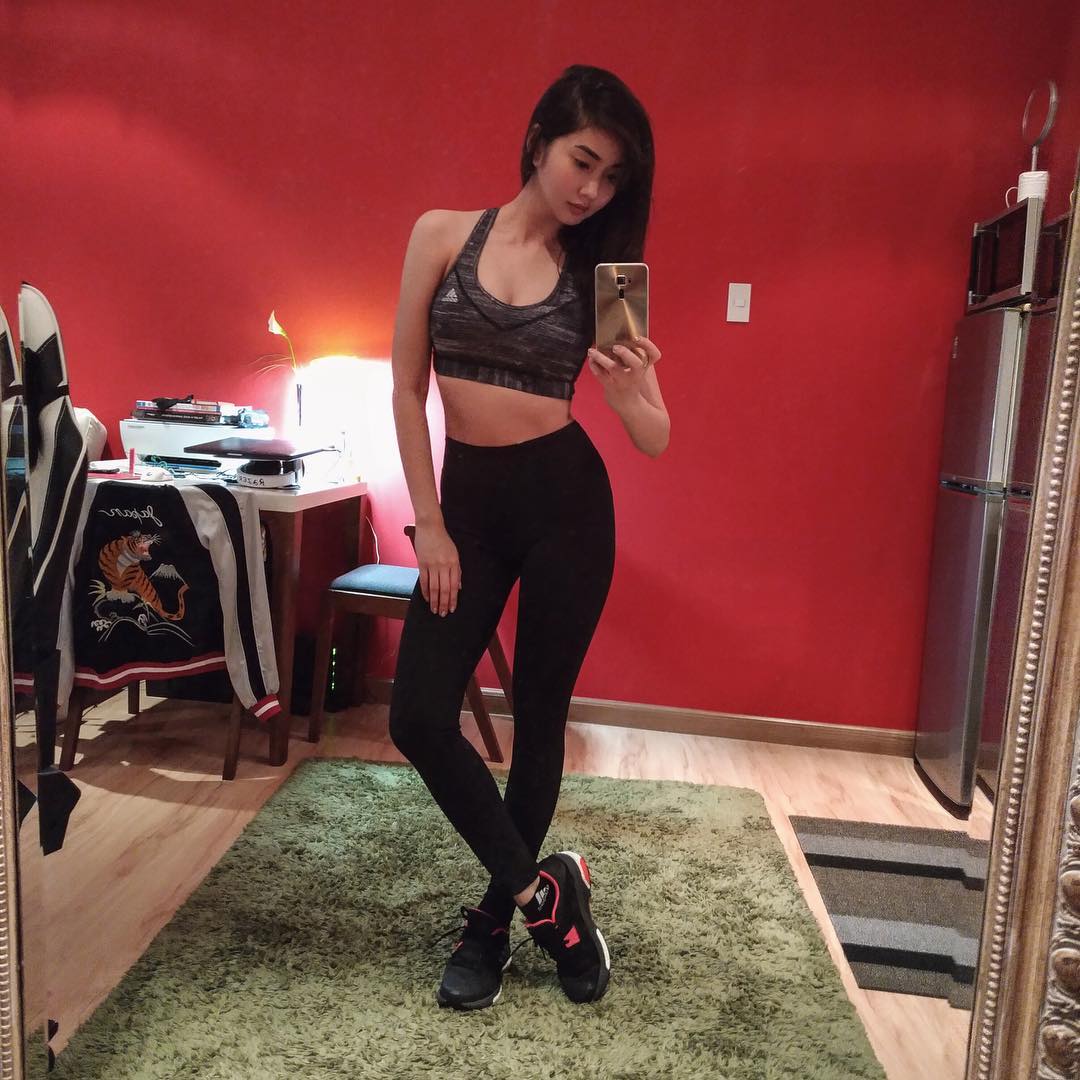 Alodia Gosiengfiao nude 10