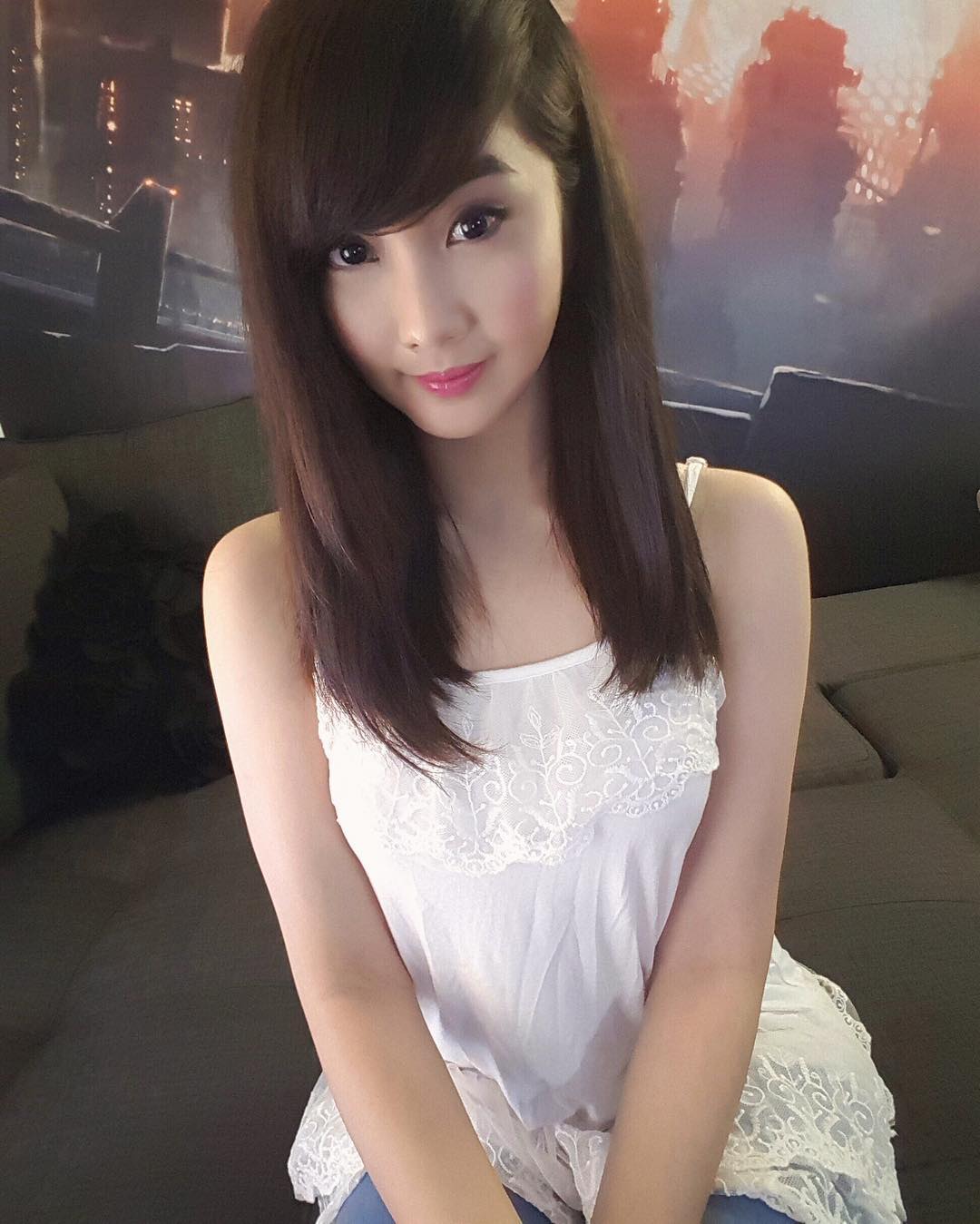 Alodia Gosiengfiao nude 11