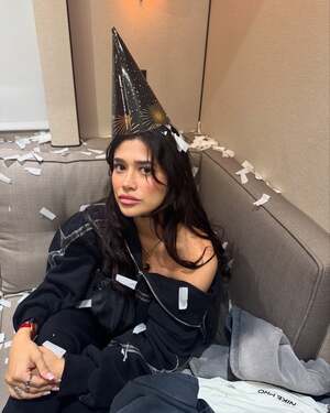 Alyb0ba nude 11