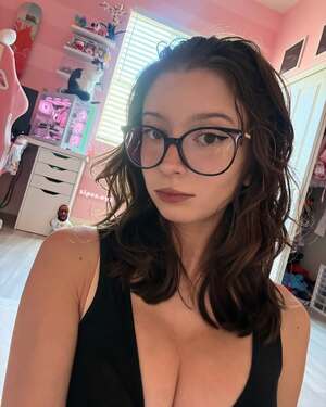 Alyssa Alessio nude 6