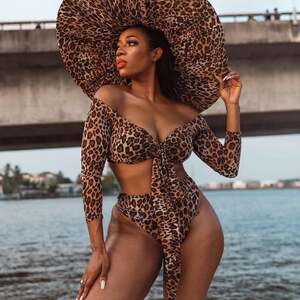 Amaka Ubaka nude 2