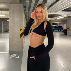 Amalie Koptova nude 7