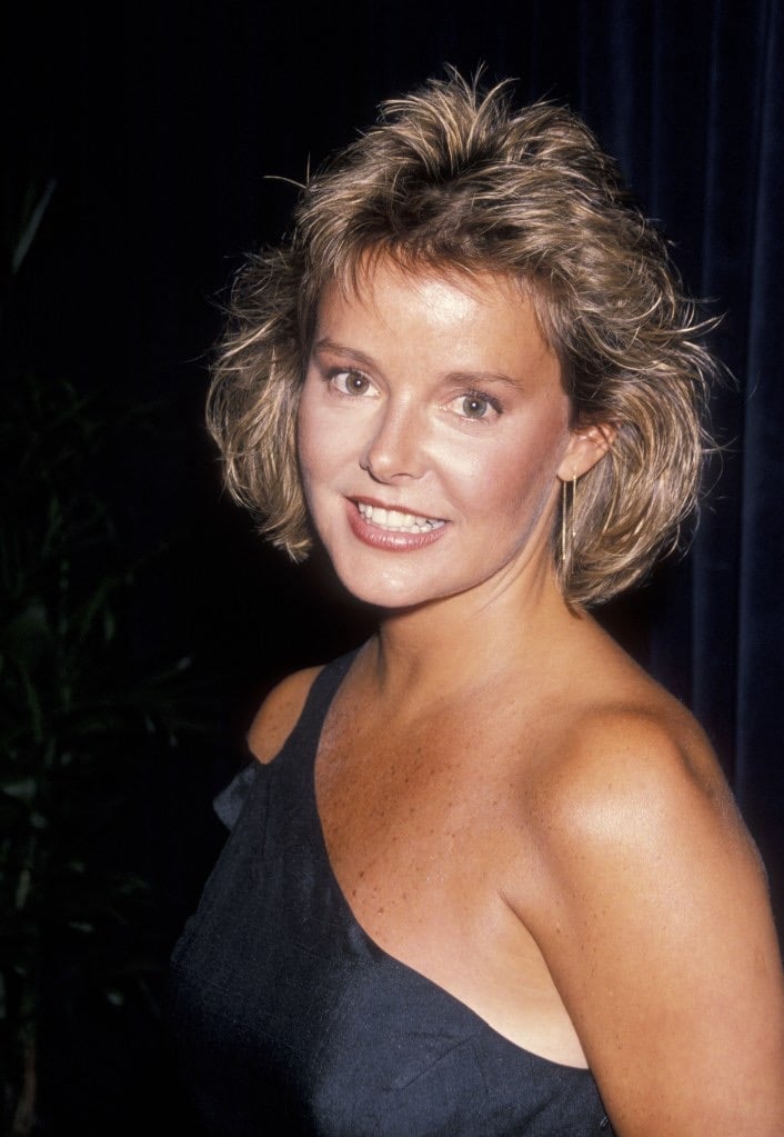 Amanda Bearse nude 4