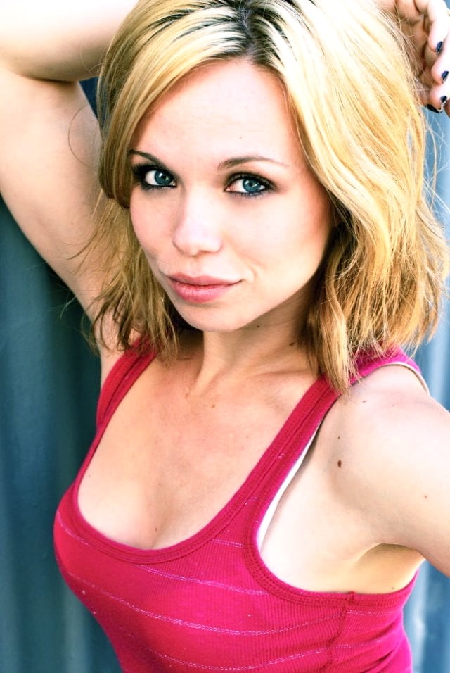 Amanda Fuller nude 8