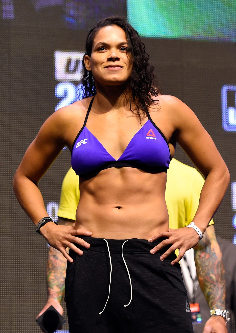 Amanda Nunes nude 5