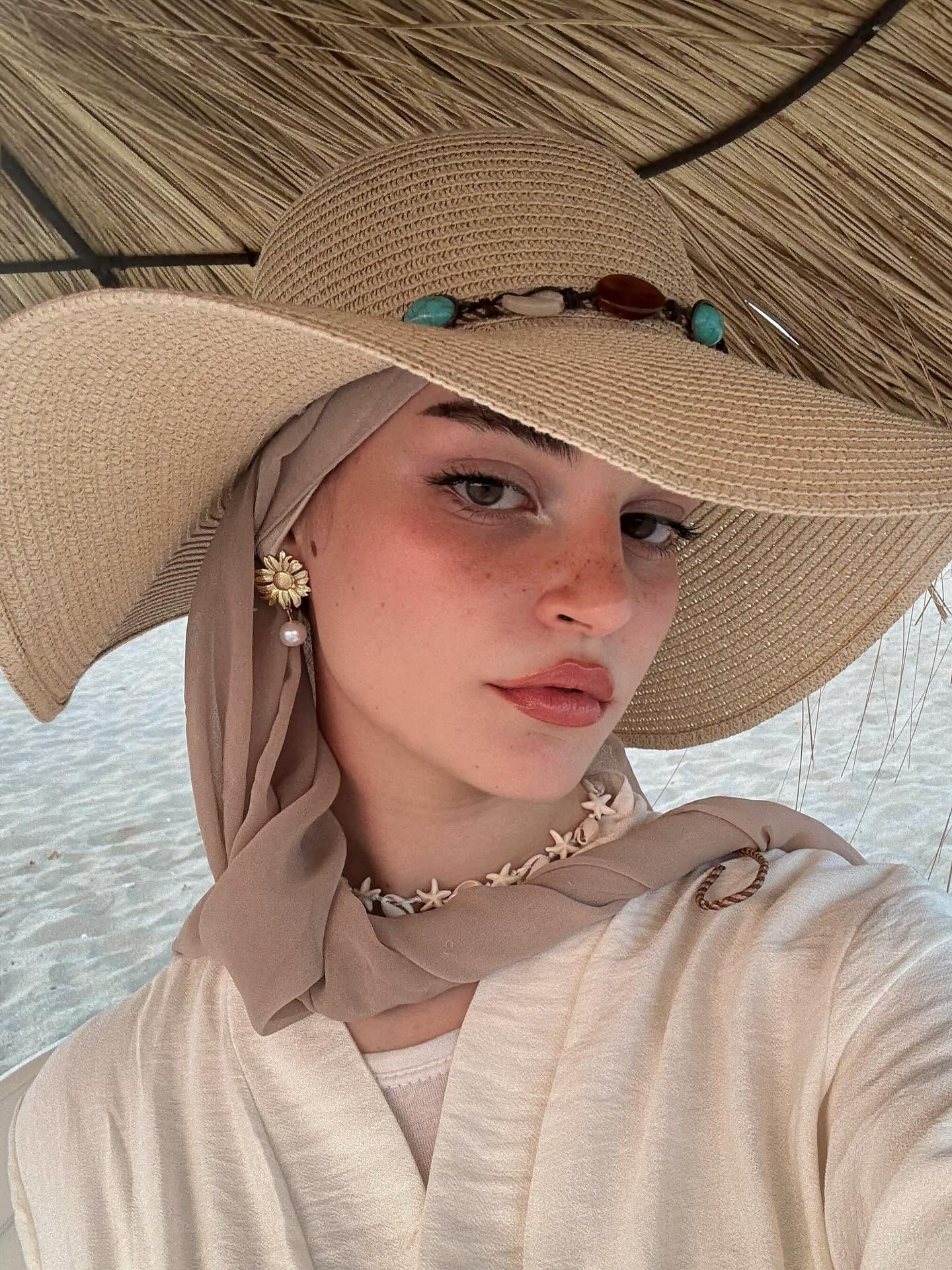 Amani Malak nude 9