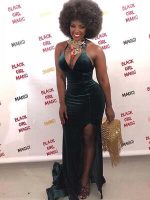 Amara La Negra nude 8