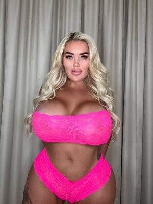 Amber May nude 9
