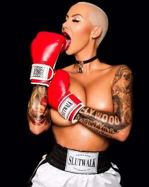 Amber Rose nude 9