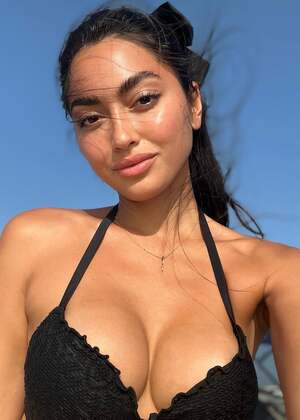 Ambra Battilana Gutierrez nude 12