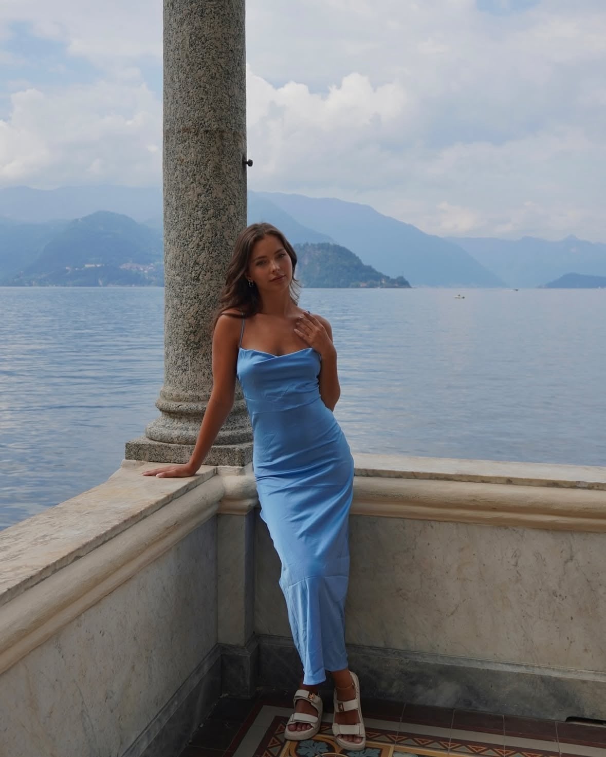 Amelie Collard nude 10