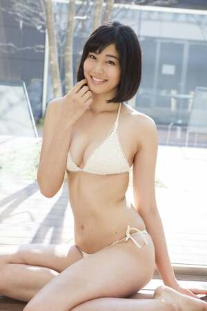Ami Inamura nude 3