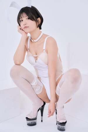 Ami Minami nude 2