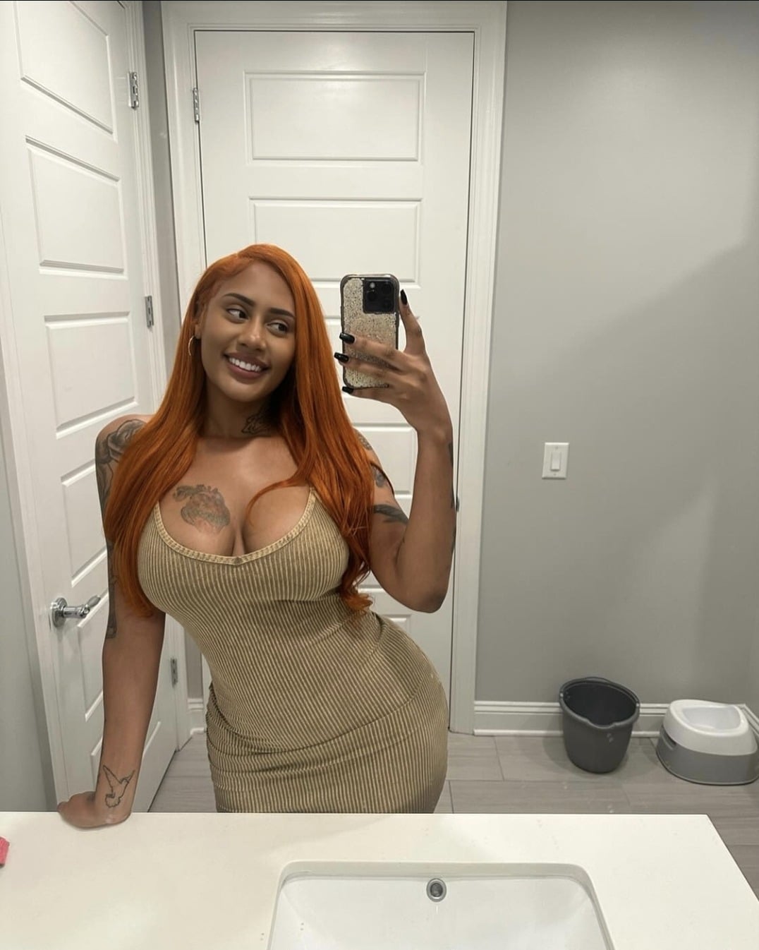 Amira Scriven nude 6