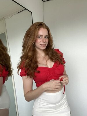 Amy Ashley nude 1