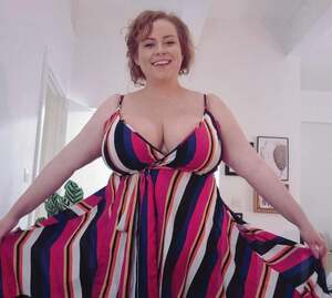 Amy Gledhill nude 4