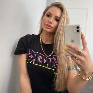 Amy Lee Summers nude 9
