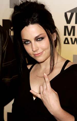 Amy Lee nude 5