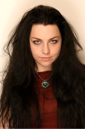 Amy Lee nude 7