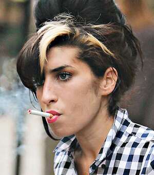 Amy Winehouse nude 12
