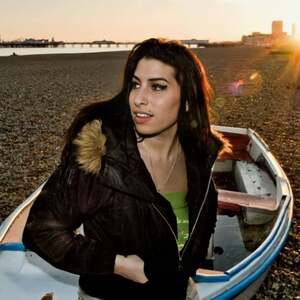 Amy Winehouse nude 8