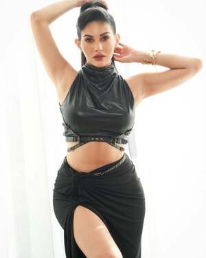 Amyra Dastur