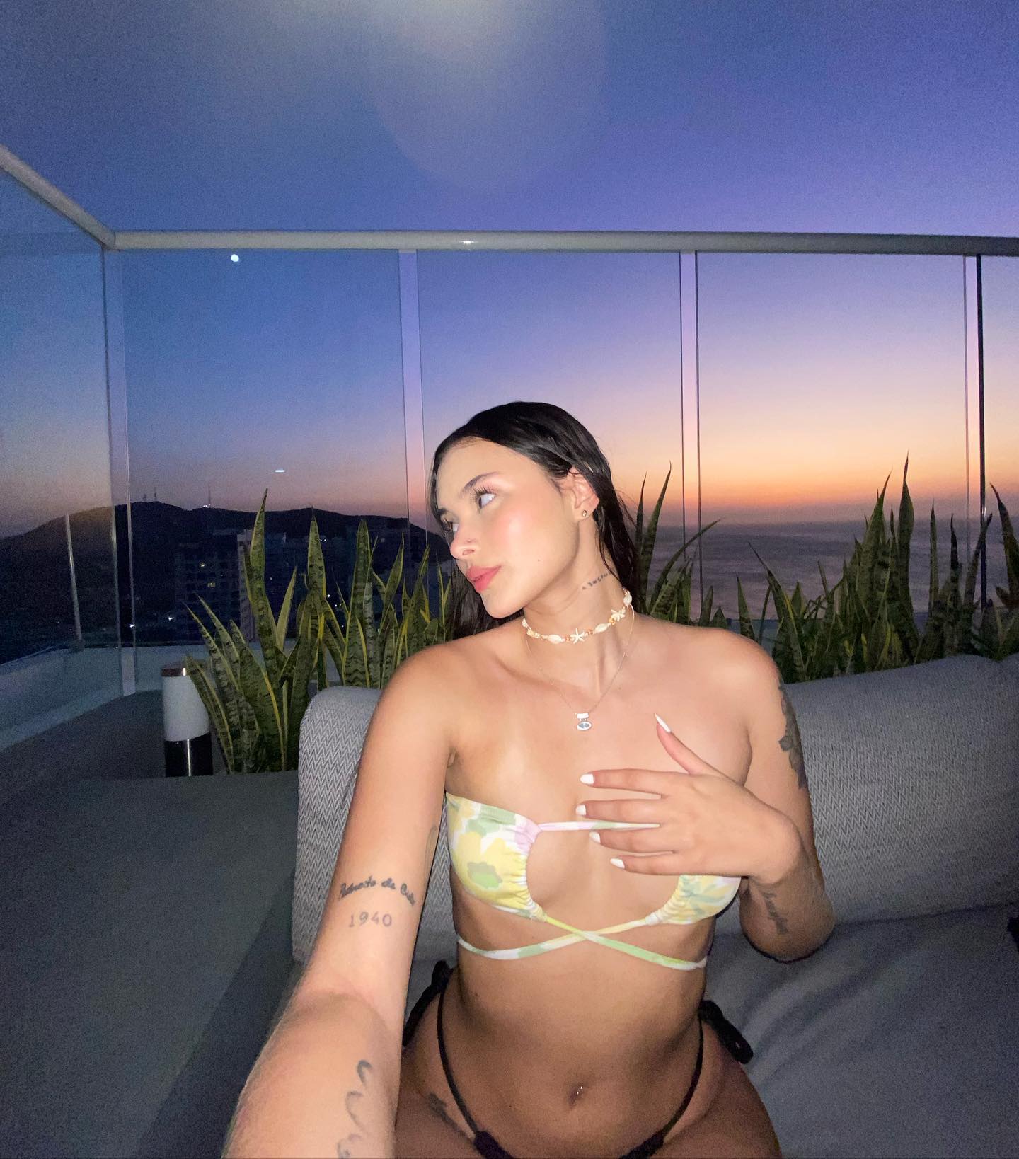 Ana Balvin nude 6