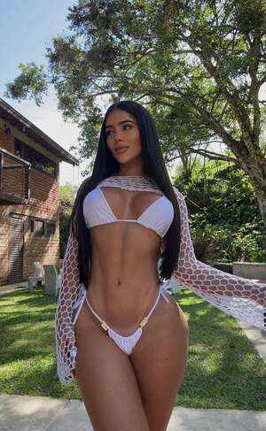 Ana Gandica nude 3