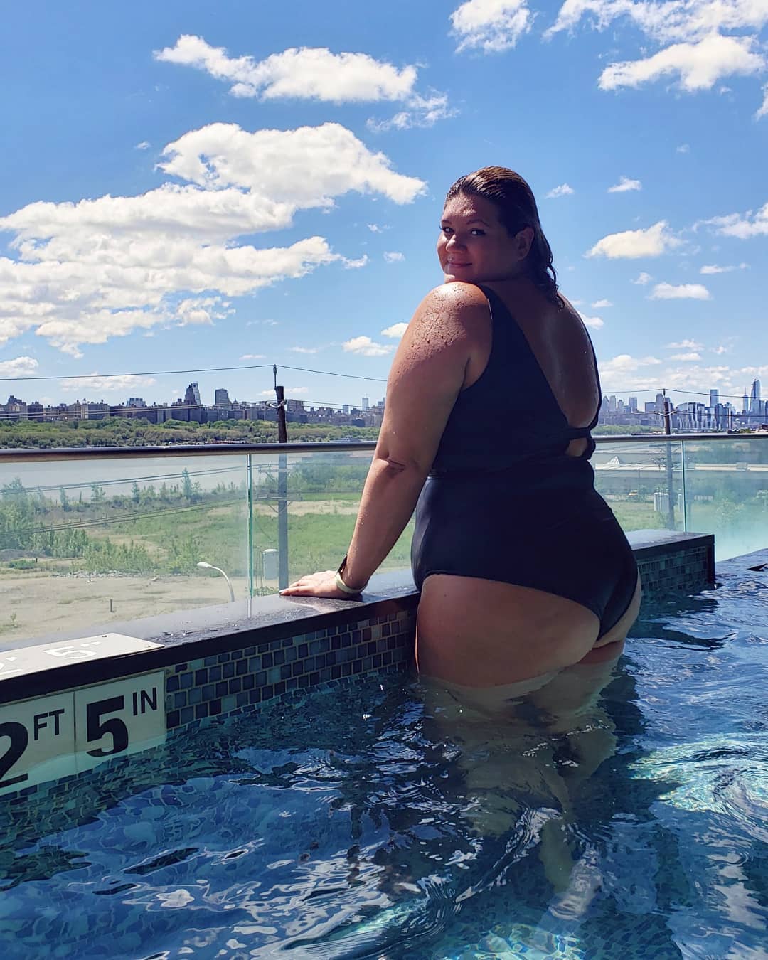Ana Laura nude 7