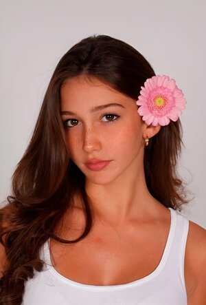 Ana Pacella nude 11