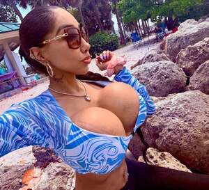 Anakaliyah Mooi nude 10