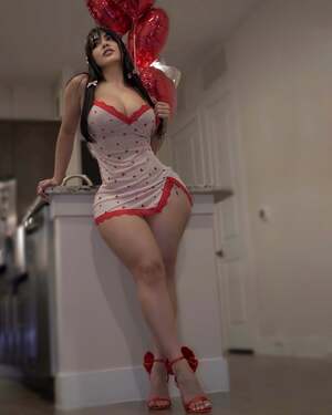 Analy Bazan nude 5