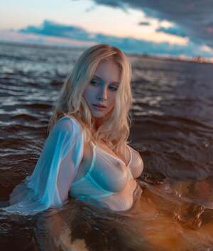 Anastasia Aspiratova nude 5