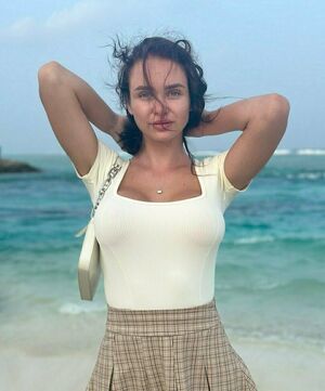 Anastasia Gress nude 11