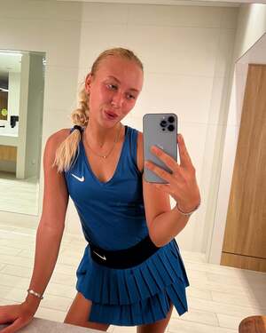 Anastasia Potapova nude 5