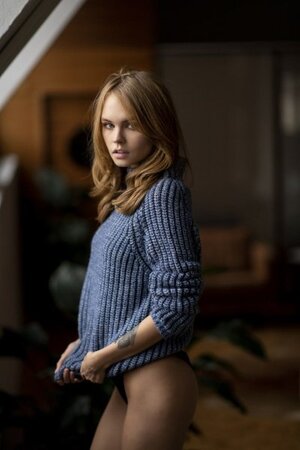 Anastasiya Scheglova nude 11