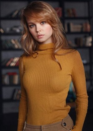Anastasiya Scheglova nude 12