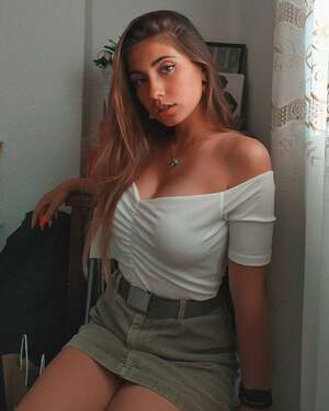 Andrea Garte nude 9