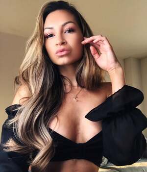 Andrea-Jane Bunker nude 7