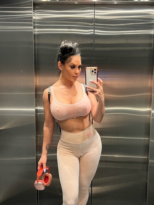 Andrea Ramirez nude 7