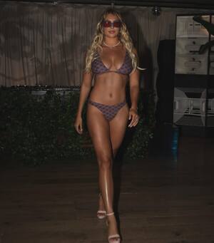 Andreea Dragoi nude 12