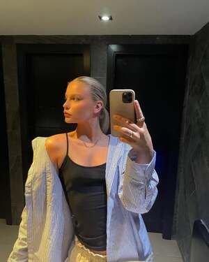 Ane Meisfjord nude 3