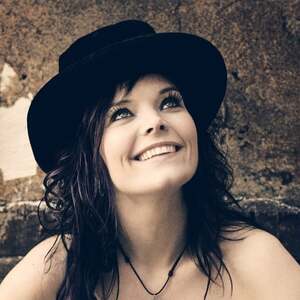 Anette Olzon nude 8