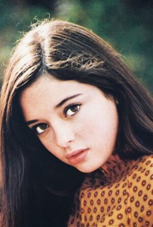Angela Cartwright nude 3