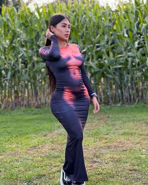 Angela Grajales nude 5
